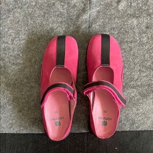 NWOT Elefanten Girls  Pink Shoes with Black Stripe